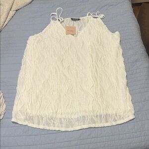 BloomChic White Textured Camisole Top